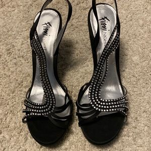 Fiomi Women’s black dress heels with rhinestones. Size of 8.